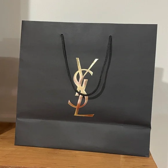 🦁 YSL Black LARGE Gift Bag with Perfume Samples - Picture 5 of 13